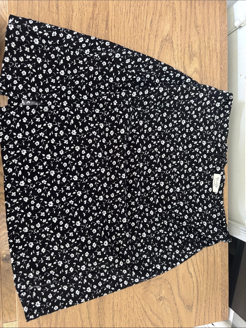 Brandy Melville Black and White High-Low Floral Skirt